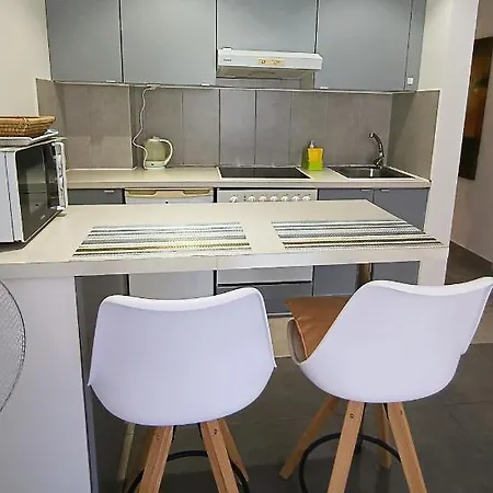 Mng-apart Playa Americas Honda