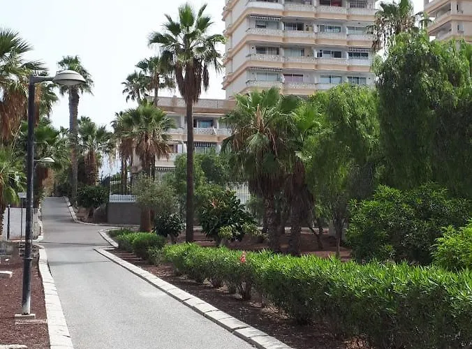 Mng-apart Playa Americas Honda Apartman *